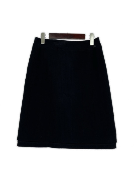 レディースラグ衣料 CHANEL 黒 スカート P21568V12438