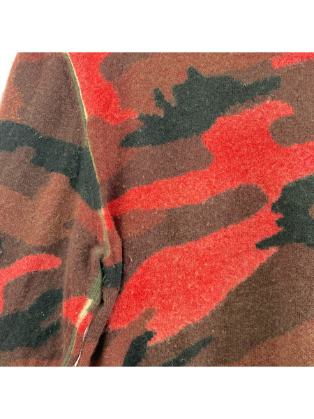 VALENTINO ニット・セーター カモフラ ニット 赤