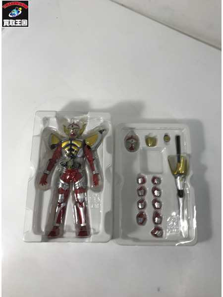 S.H.Figuarts(真骨彫製法)仮面ライダーバロン バナナアームズ