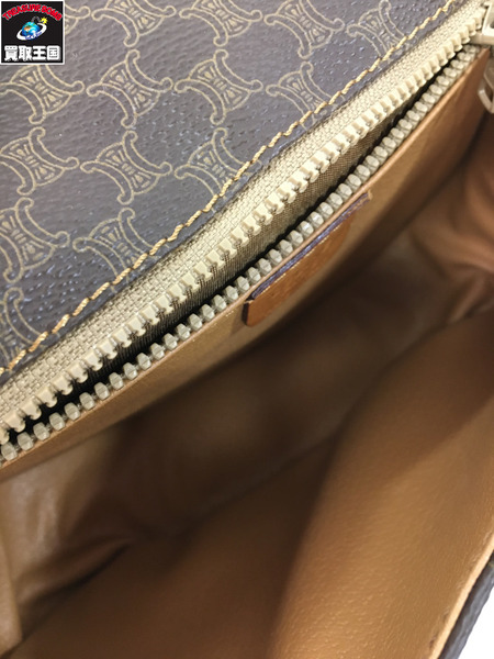 ショルダーバッグ マカダム　レザーショルダーバッグ CELINE[値下]