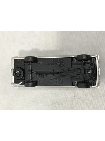 トミカ LV-N209a セドリックワゴンSGLリミテッド