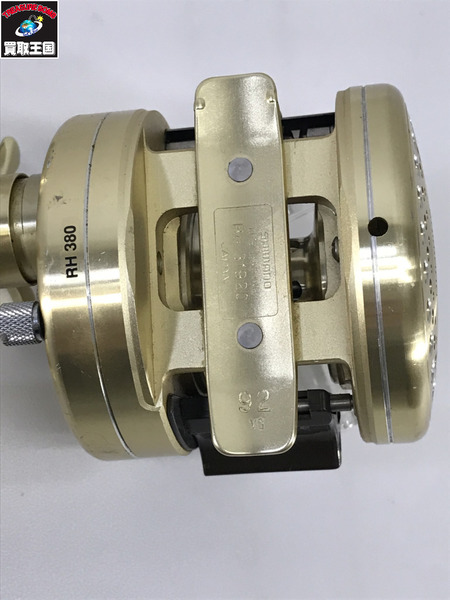 シマノ カルカッタ 200XT