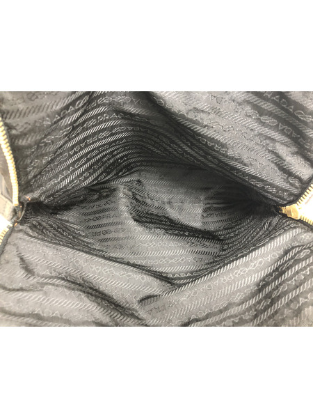 ショルダーバッグ レザーチェーンショルダーバッグ