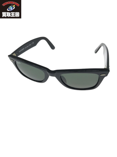 Ray-Ban　WAYFARER SANGLASSES[値下]