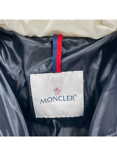 MONCLER ダウンジャケット