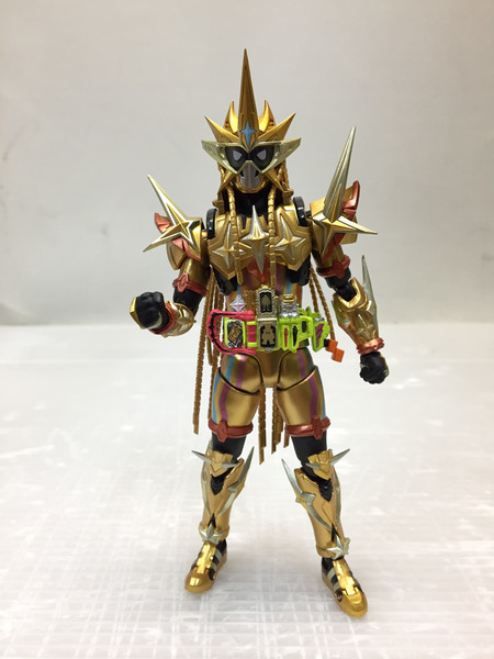 BANDAI  S.H.Figuarts エグゼイド ムテキゲーマー