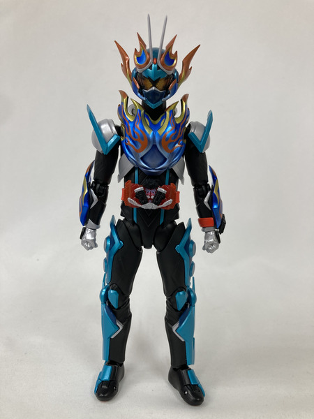 フィギュアーツ ファイヤーガッチャード　スチームホッパー ※塗装剥げあり