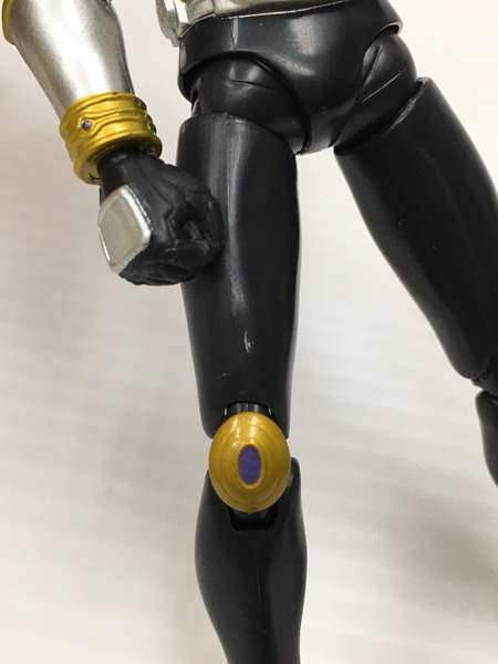 S.H.Figuarts 仮面ライダークウガ タイタンフォーム