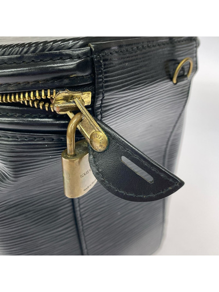 ハンドバッグ エピ カンヌ バニティバッグ 黒