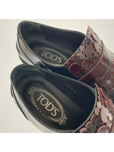 TOD’S ローファー