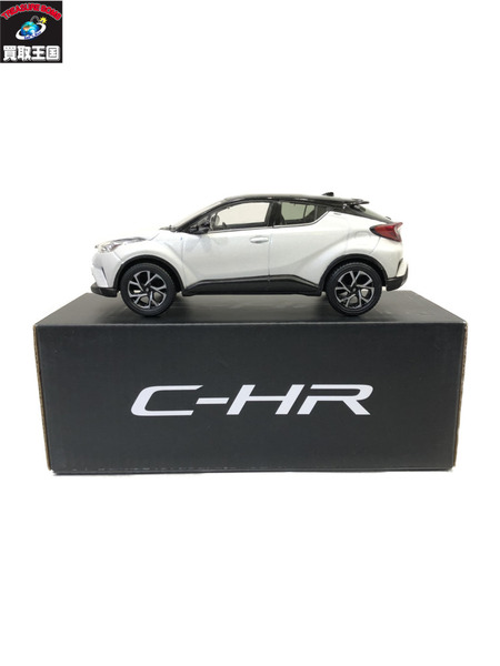 カラーサンプル　C-HR　ブラック　パール