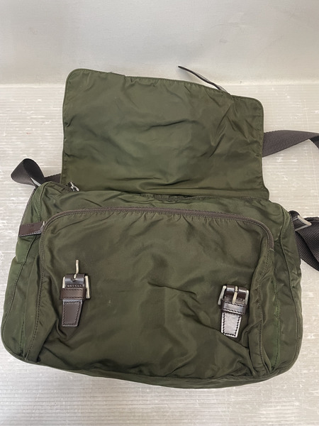 PRADA ナイロンメッセンジャーバッグ カーキ[値下]