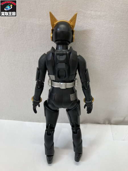 メーカー 仮面ライダーフィギュア S.H.Figuarts 仮面ライダーナーゴ エントリーレイズフォーム