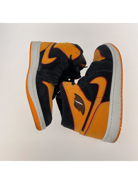 NIKE　AIR JORDAN 1 MID SE　27cm　FJ4923-008