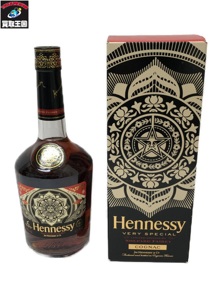 Hennessy SHEPARD FAIREY[値下]