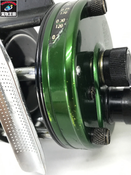 リール　ABU　4600CB　グリーン