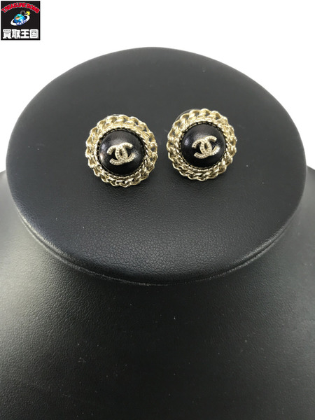 CHANEL チェーンデザイン ピアス