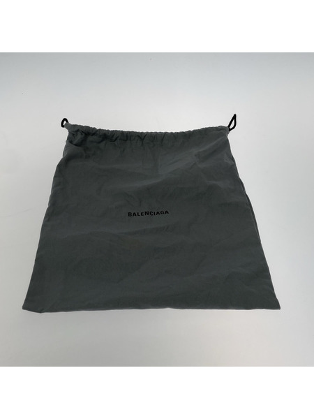 メンズラグ衣料 BALENCIAGA 24SS ピアッシング ベースボールキャップ