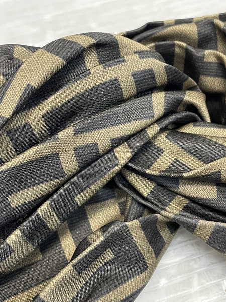 FENDI FF ズッカ柄 ヘアバンド