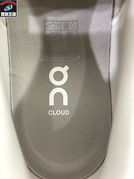  on　cloud6 スニーカー 23cm ベージュ