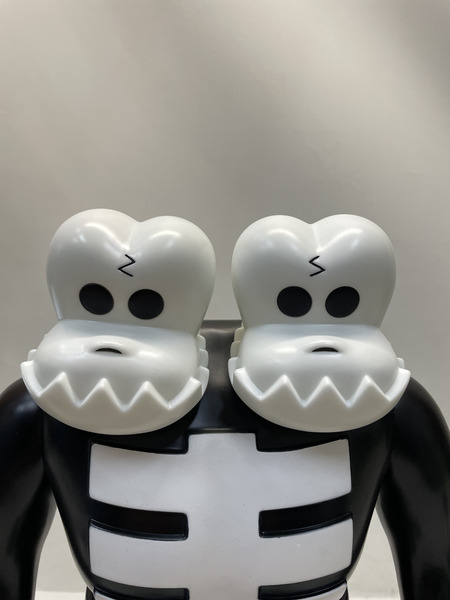 NEIGHBORHOOD×BOUNTY HUNTER SKULLS-KUN フィギュア