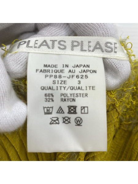 PLEATS PLEASE　パンツ