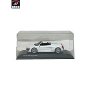 Schuco アウディ R8 スパイダー ホワイト スケールカー