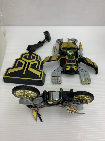 DXポピニカ 仮面ライダークウガ DXトライゴウラム