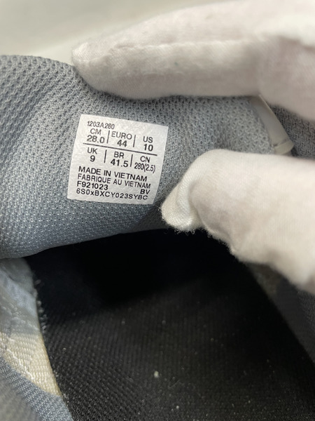 ASICS Gel-NYC Mid Grey/Sheet Rock 28.0 グレー 1203A280-020