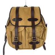 FILSON リュックサック・バックパック ブラウン