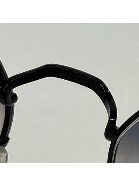 Ray-Ban ソノ他 RB 3565