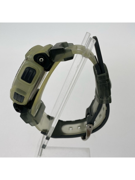 G-SHOCK DW-9000XS-7T