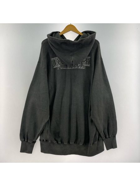 UNDERCOVER Netflix Stranger Things Hellfire Club UC2B9817-2