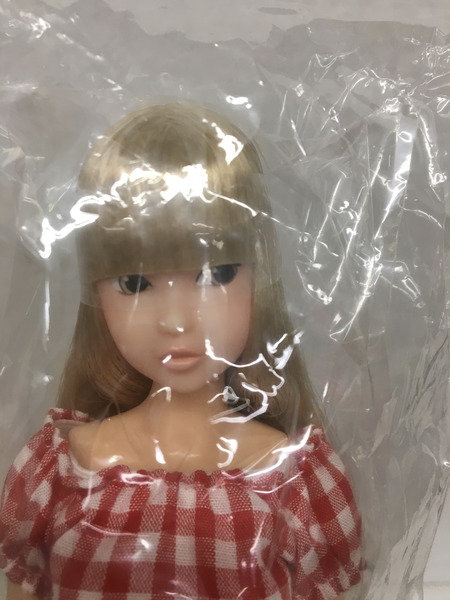8.Today's momoko Azone ver. RED