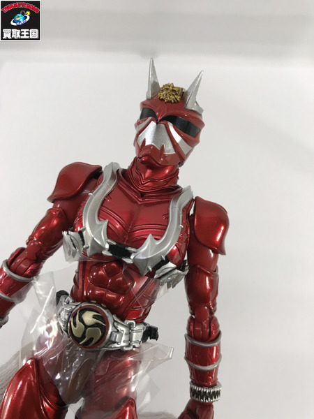 仮面ライダーフィギュア S.H.Figuarts 仮面ライダー響鬼紅