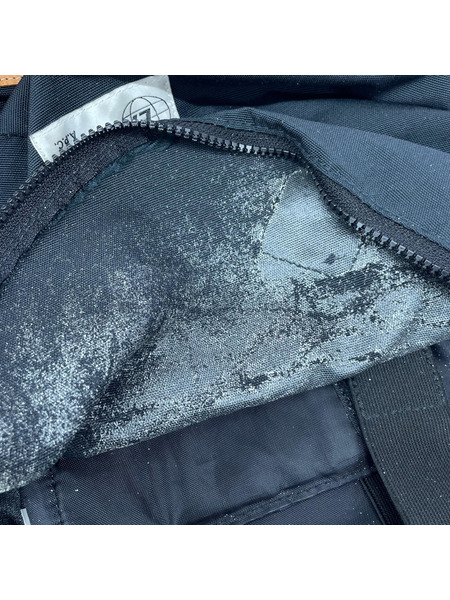 EASTPAK リュックサック・バックパック A.P.C. ブラック