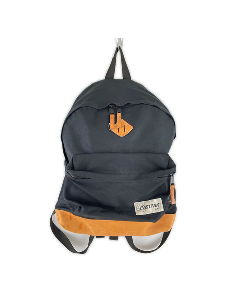 EASTPAK リュックサック・バックパック A.P.C. ブラック