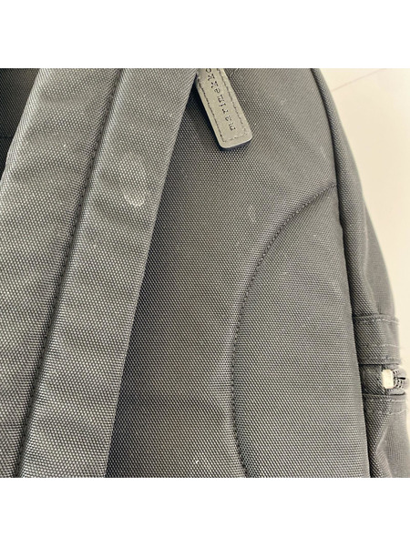 marimekko リュックサック・バックパック METRO　黒　RATIA