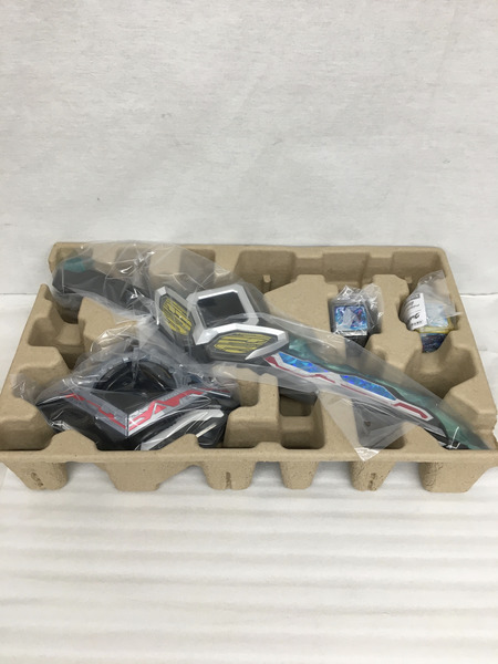 ウルトラマンアーク DX最強なりきりセット