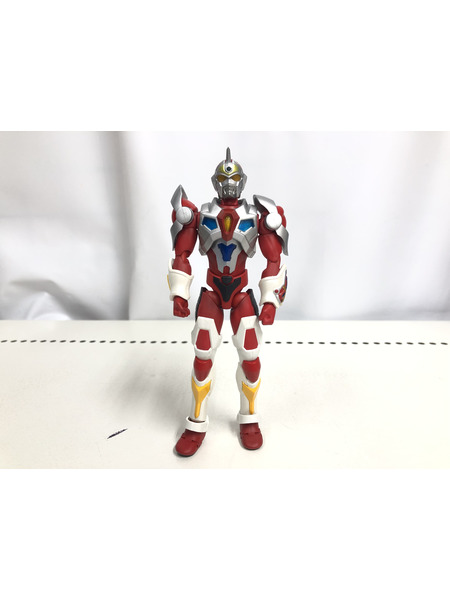 メーカー ウルトラマン ウルトラアクト グリッドマン