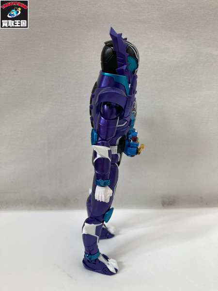 メーカー 仮面ライダーフィギュア S.H.Figuarts 仮面ライダーローグ[値下]