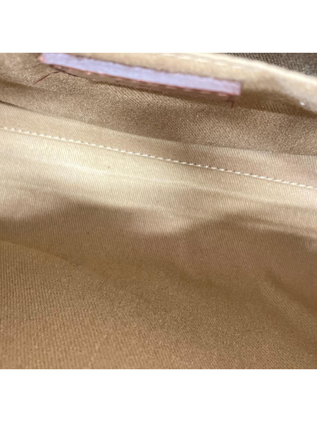 A.P.C. ショルダーバッグ ハーフムーン レザー ショルダーバッグ ブラウン
