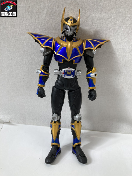 メーカー 仮面ライダーフィギュア S.H.Figuarts 仮面ライダーナイトサバイブ＆ダークレイダー
