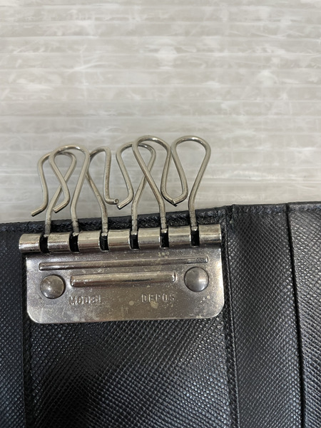 PRADA テスートナイロン 6連キーケース 黒