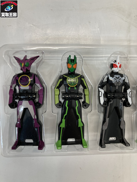 メーカー 戦隊ヒーロー レンジャーキーセット