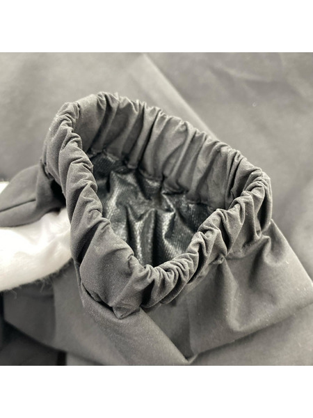 ES.1 F001 ナイロンジャケット L ブラック