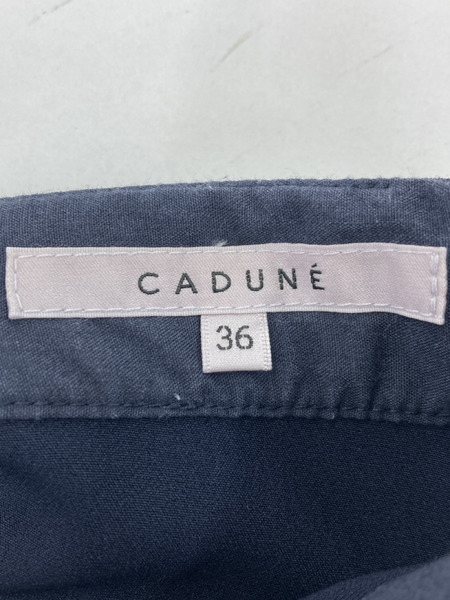 試着もしていない状態です【タグ付き新品】CADUNE【ケープブラウスパンツSET】36 ネイビー