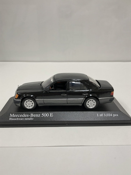 1/43 Mercedes-Benz 500 E 1990　ミニチャンプス