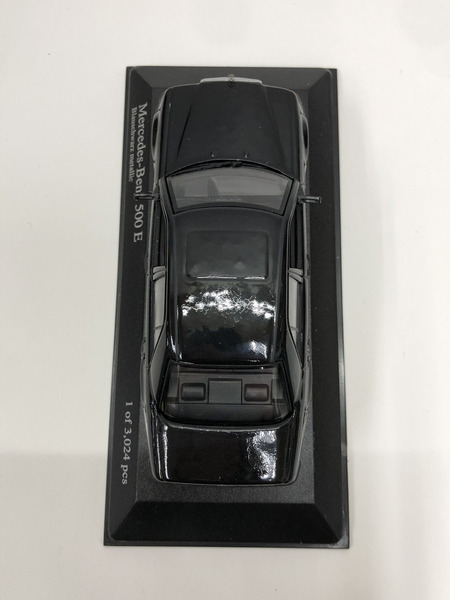 1/43 Mercedes-Benz 500 E 1990　ミニチャンプス