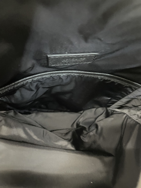 VERSACE メドゥーサ レザースリングバッグ ブラック